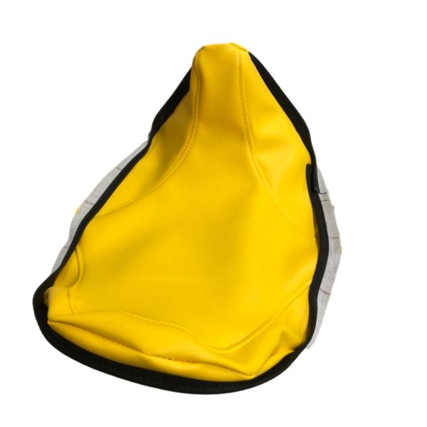 画像2: Cifmo(シフモ) ギャグ(A-LA41A) シートカバー 黄 張替タイプ 安心の日本製 高品質 シートリペア CIF-78697 【送料無料 一部地域除く】 (2)