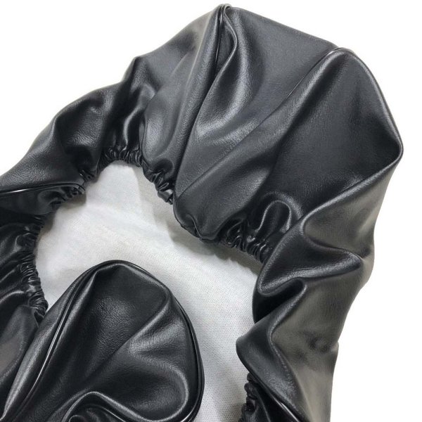 画像2: Cifmo(シフモ) シグナスＸ125 SE44J(1YP)後期 シートカバー 黒 被せタイプ 安心の日本製 高品質 シートリペア CIF-81338 【送料無料 一部地域除く】 (2)